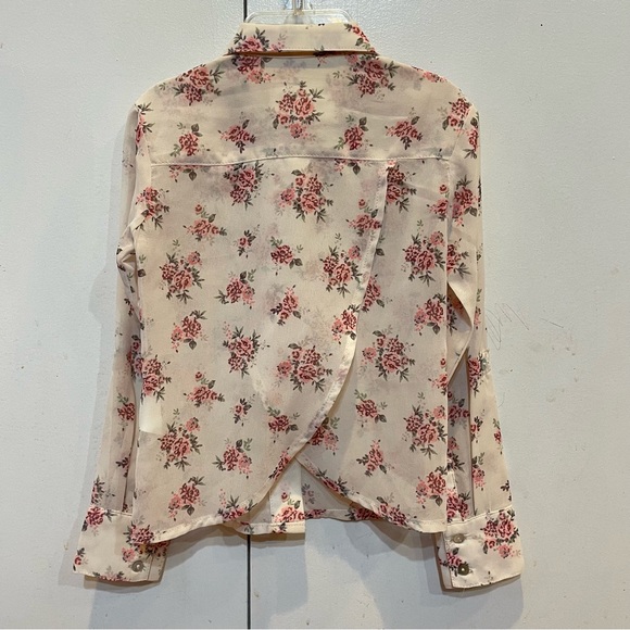 Joyfolie 3t Floral blouse. Off white with pink flowers. Excellent used condition - Picture 4 of 8